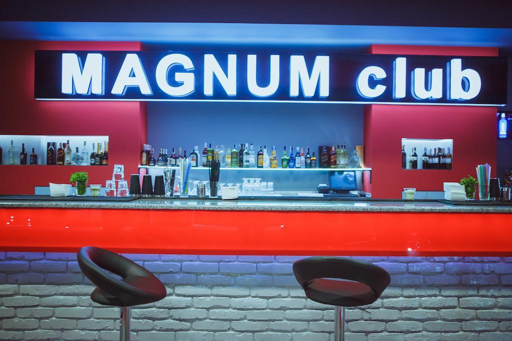 Magnum Hotell Berehove  Eksteriør bilde