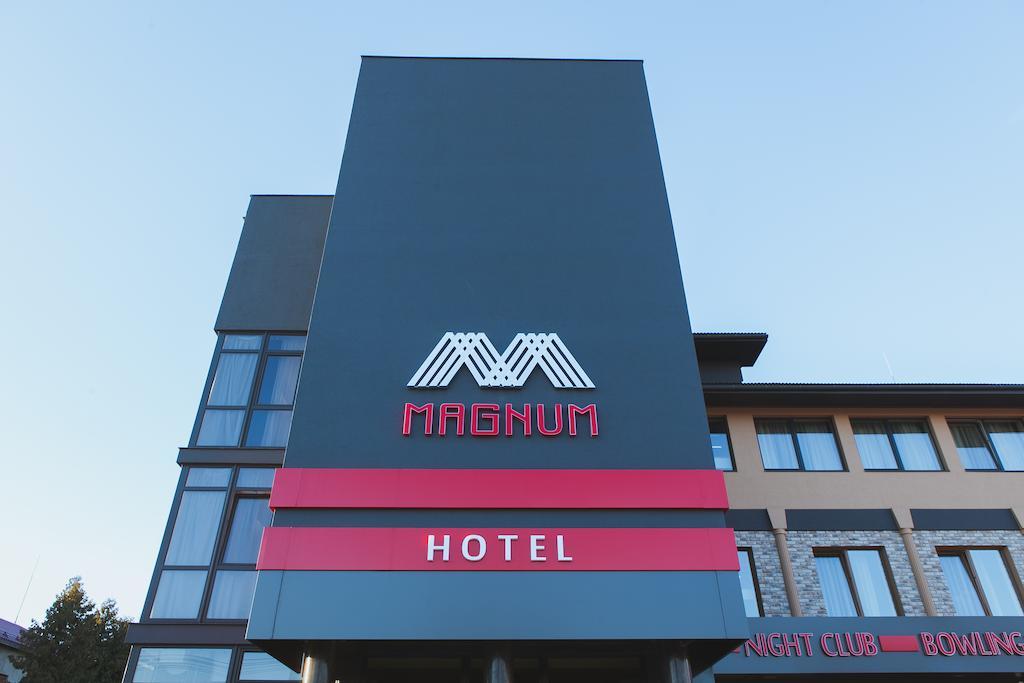 Magnum Hotell Berehove  Eksteriør bilde